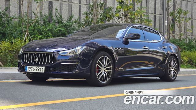 Maserati Ghibli 3.0 Diesel GranLusso 3rd 2018 — фото 2