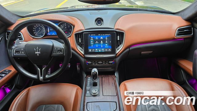 Maserati Ghibli 3.0 Diesel GranLusso 3rd 2018 — фото 21