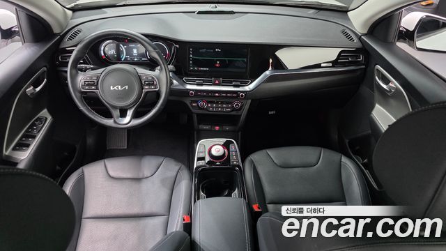 Kia Niro Plus Earth 2024 — фото 7