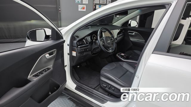 Kia Niro Plus Earth 2024 — фото 10