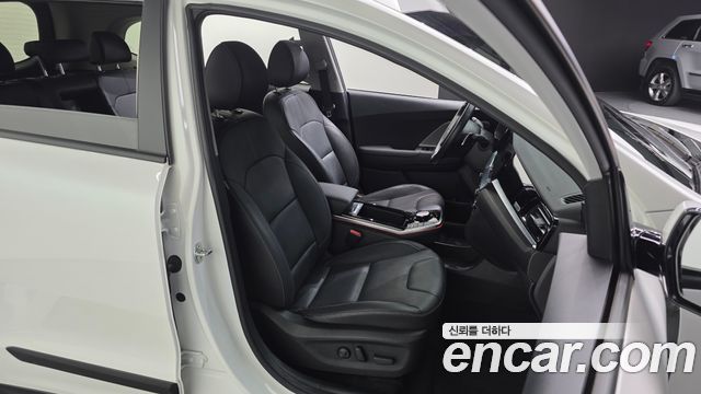Kia Niro Plus Earth 2024 — фото 16