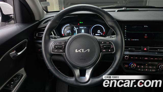 Kia Niro Plus Earth 2024 — фото 17