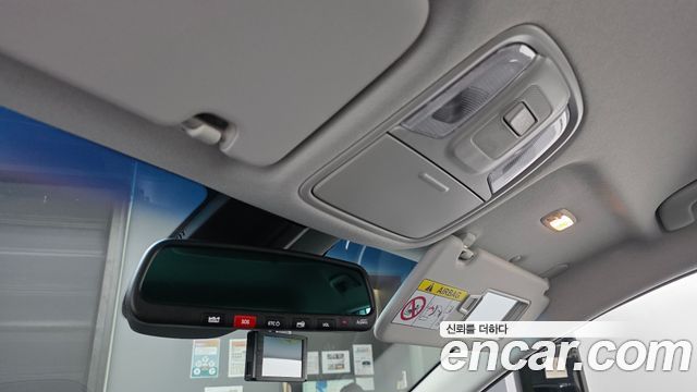 Kia Niro Plus Earth 2024 — фото 23