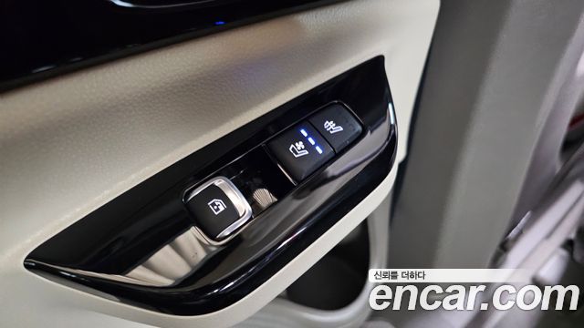 Kia Carnival (IV) Diesel 7-Seater Hi-Limousine Signature 2023 — фото 19