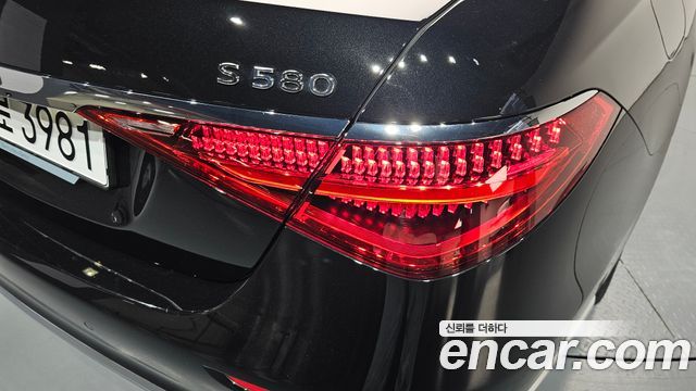 Mercedes-Benz S-Class (W223) Maybach S580 4MATIC 2025 — фото 23