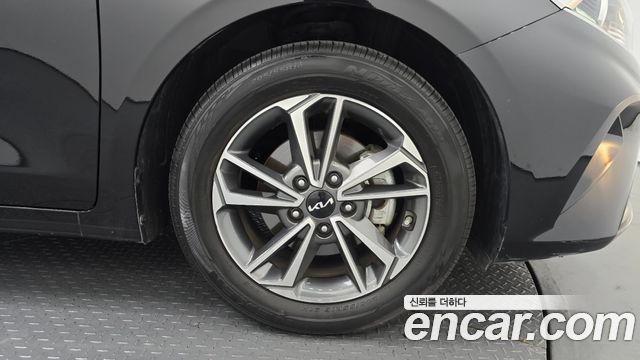 Kia K3 (II) 1.6 Prestige 2022 — фото 21