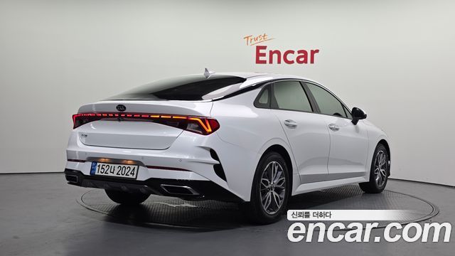 Kia K5 (III) 2.0 LPI Noblesse 2021 — фото 2