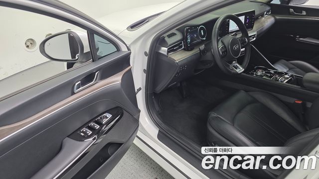 Kia K5 (III) 2.0 LPI Noblesse 2021 — фото 11
