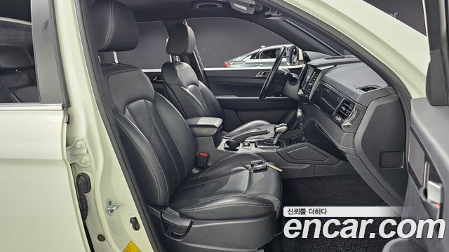 KG Mobility (SsangYong) Rexton Sports Khan Diesel 2.2 4WD Noblesse (Leaf) 2020 — фото 12