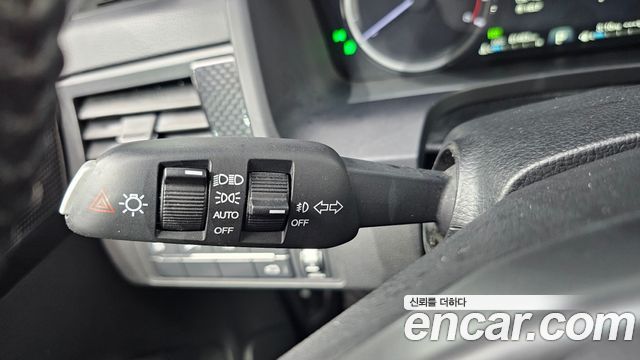 KG Mobility (SsangYong) Rexton Sports Khan Diesel 2.2 4WD Noblesse (Leaf) 2020 — фото 28