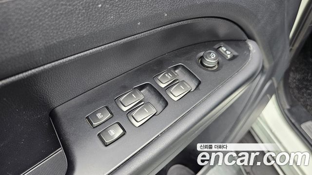 KG Mobility (SsangYong) Rexton Sports Khan Diesel 2.2 4WD Noblesse (Leaf) 2020 — фото 30