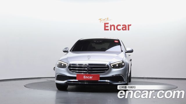 Mercedes-Benz E-Class (W213) E450 4MATIC Exclusive 2023 — фото 3