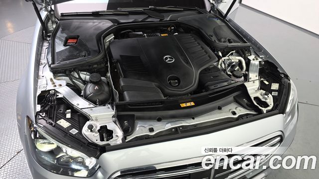 Mercedes-Benz E-Class (W213) E450 4MATIC Exclusive 2023 — фото 6