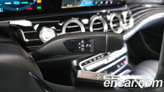 Mercedes-Benz E-Class (W213) E450 4MATIC Exclusive 2023 — фото 9
