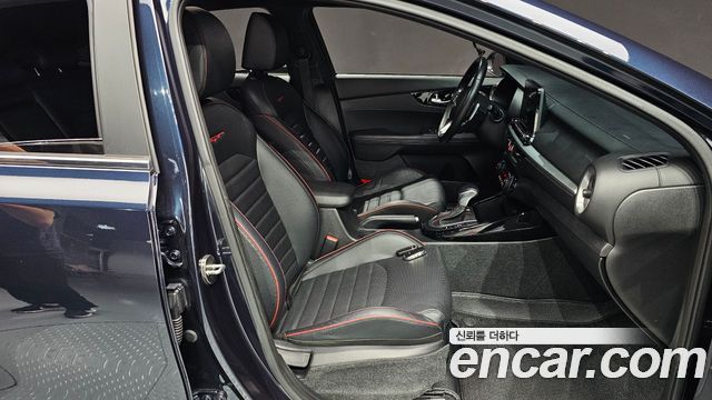 Kia K3 5Door GT Signature 2021 — фото 32