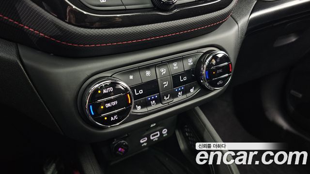 Chevrolet Trailblazer 1.3 Turbo 4WD RS 2023 — фото 37