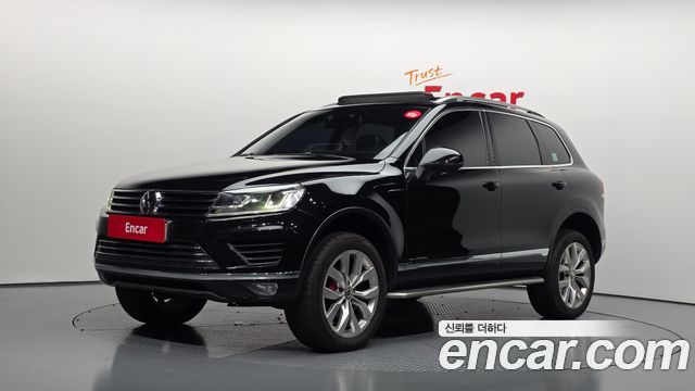 Volkswagen Touareg V6 3.0 TDI Bluemotion Premium 7P5 2015 — фото 1