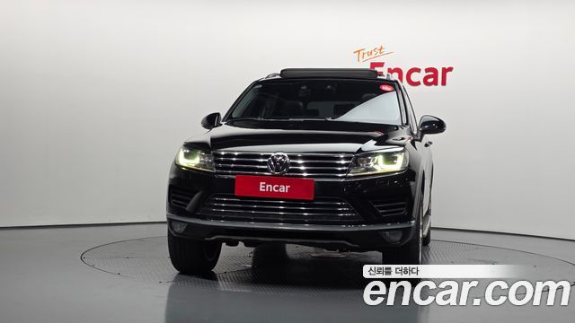 Volkswagen Touareg V6 3.0 TDI Bluemotion Premium 7P5 2015 — фото 3