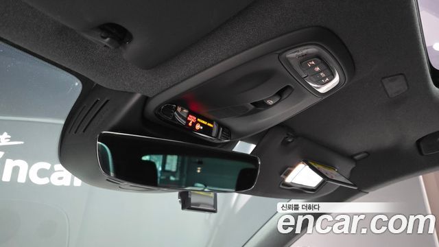 Volvo XC40 T4 R-Design 2020 — фото 20