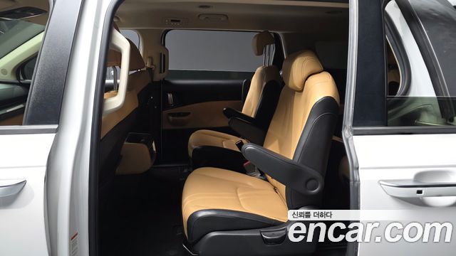 Kia Carnival (IV) Diesel 9-Seater Prestige 2021 — фото 12
