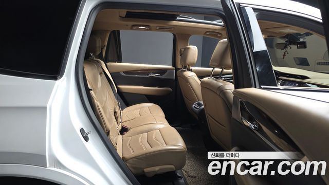 Cadillac XT6 3.6 Sport 2020 — фото 16