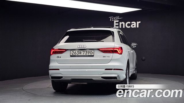 Audi Q3 (F3) 35 TDI Premium 2020 — фото 4