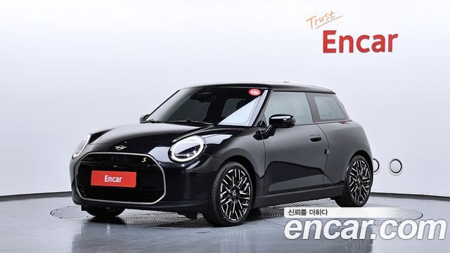 MINI Cooper Electric (IV) SE Favoured