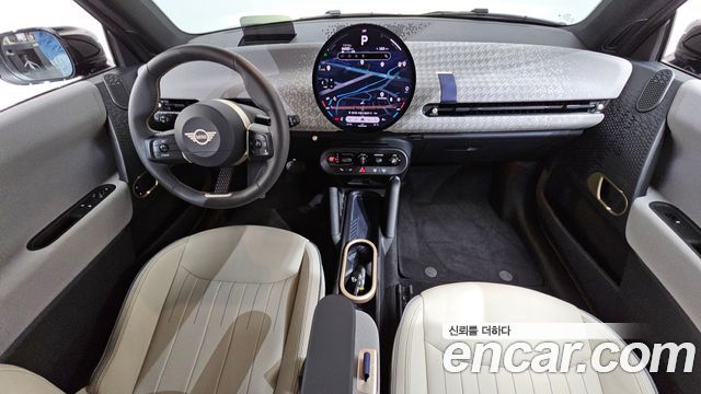 MINI Cooper Electric (IV) SE Favoured 2024 — фото 7