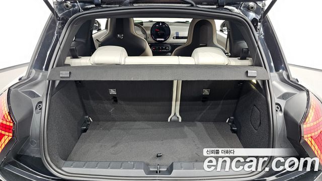 MINI Cooper Electric (IV) SE Favoured 2024 — фото 22