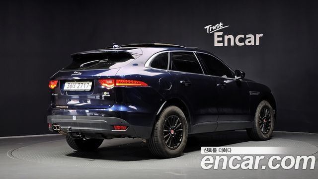 Jaguar F-PACE 20d Prestige 2018 — фото 2