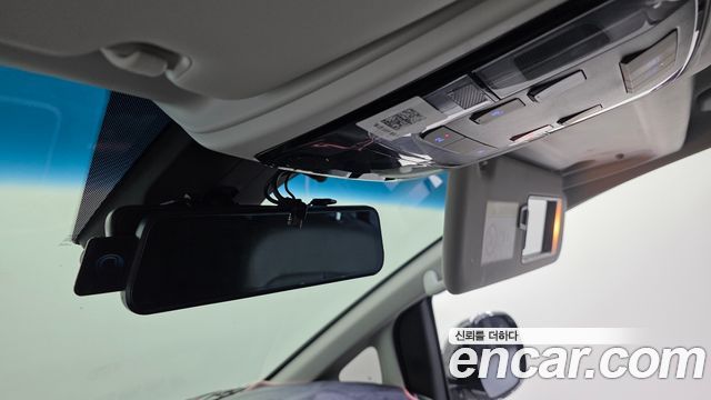 Hyundai Staria L3.5 Cargo 5-Seater Modern 2023 — фото 20