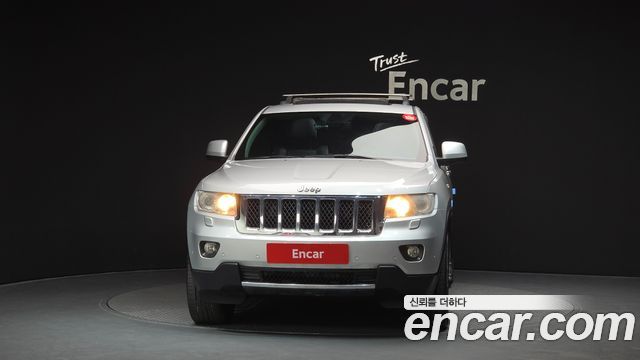 Jeep Grand Cherokee 3.0 Diesel Overland WK2 2013 — фото 3