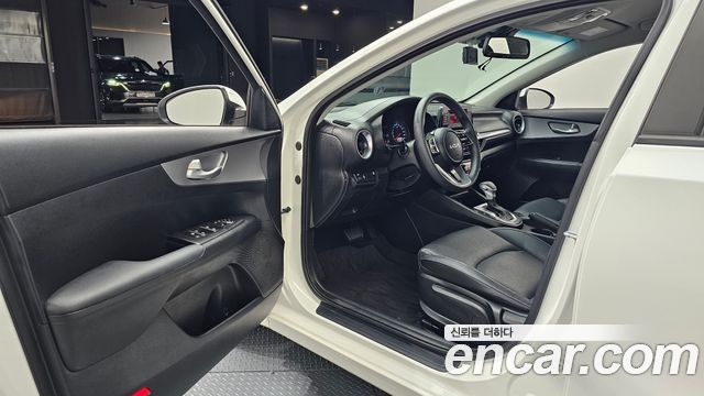 Kia K3 (II) 1.6 Trendy 2022 — фото 10