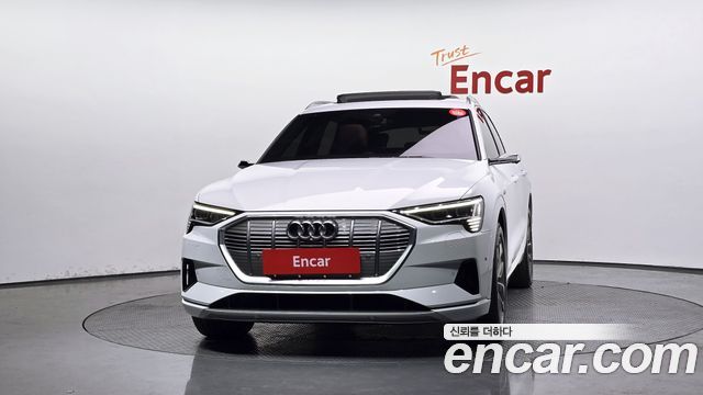 Audi e-tron 55 Quattro 2022 — фото 3