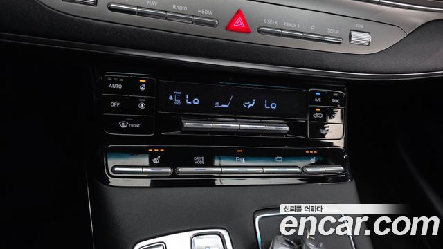 Hyundai Grandeur (IG) 3.0 LPi Rent Car Premium 2022 — фото 17