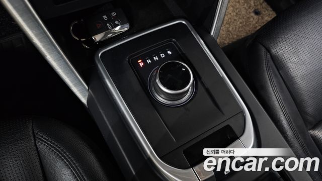 Land Rover Discovery Sport 2.0 TD4 SE (150PS) 2018 — фото 9