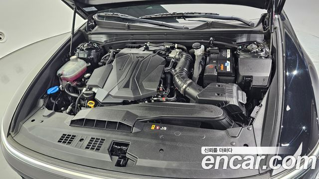 Hyundai Grandeur (GN7) 3.5 LPG 2WD (Taxi) Deluxe 2024 — фото 6