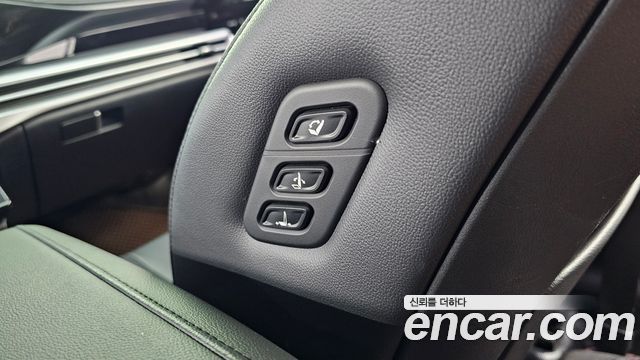 Hyundai Grandeur (GN7) 3.5 LPG 2WD (Taxi) Deluxe 2024 — фото 18