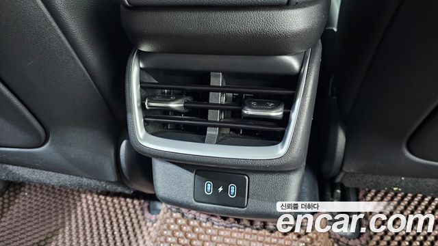 Hyundai Grandeur (GN7) 3.5 LPG 2WD (Taxi) Deluxe 2024 — фото 30