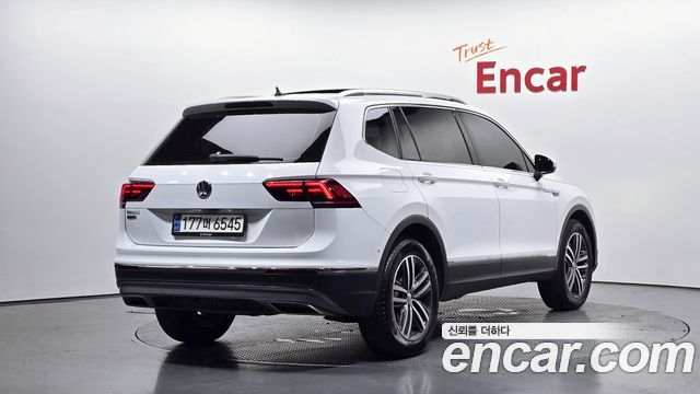 Volkswagen Tiguan Allspace 2.0 TDI Prestige 2020 — фото 2