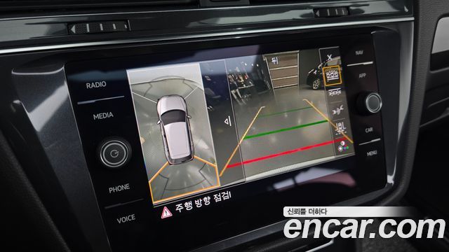 Volkswagen Tiguan Allspace 2.0 TDI Prestige 2020 — фото 16