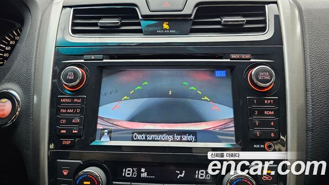 Nissan Altima 2.5 Tech L33 2015 — фото 15