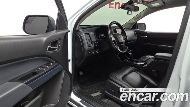 Chevrolet Real New Colorado 3.6 Z71-X 4WD 2022 — фото 10
