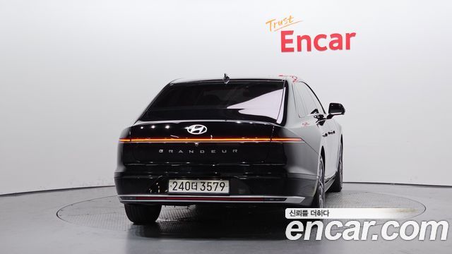 Hyundai Grandeur (GN7) 2,5 Gasoline 2WD Exclusive 2023 — фото 4