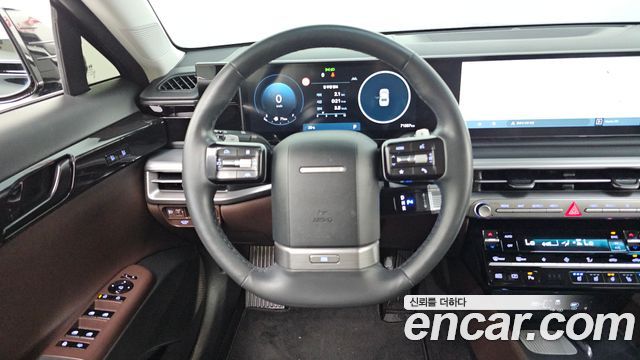 Hyundai Grandeur (GN7) 2,5 Gasoline 2WD Exclusive 2023 — фото 12
