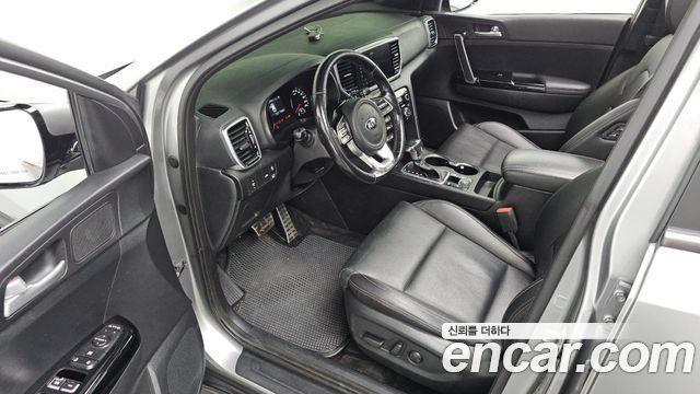 Kia Sportage The Bold Diesel 1.6 2WD Signature Gravity 2022 — фото 10