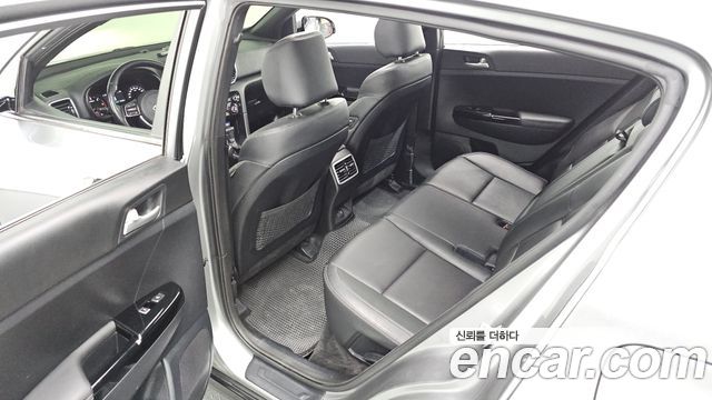 Kia Sportage The Bold Diesel 1.6 2WD Signature Gravity 2022 — фото 26