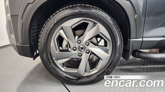 KG Mobility (SsangYong) Rexton Sports Khan Diesel 2.2 4WD Culman Noblesse 2024 — фото 5