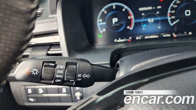 KG Mobility (SsangYong) Rexton Sports Khan Diesel 2.2 4WD Culman Noblesse 2024 — фото 28
