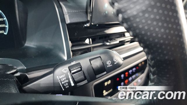 KG Mobility (SsangYong) Rexton Sports Khan Diesel 2.2 4WD Culman Noblesse 2024 — фото 29